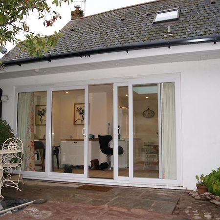 Frog Palace - Secure Parking-Outside Area-Topsham-Exeter-Beach-Chiefs-Wifi 外观 照片